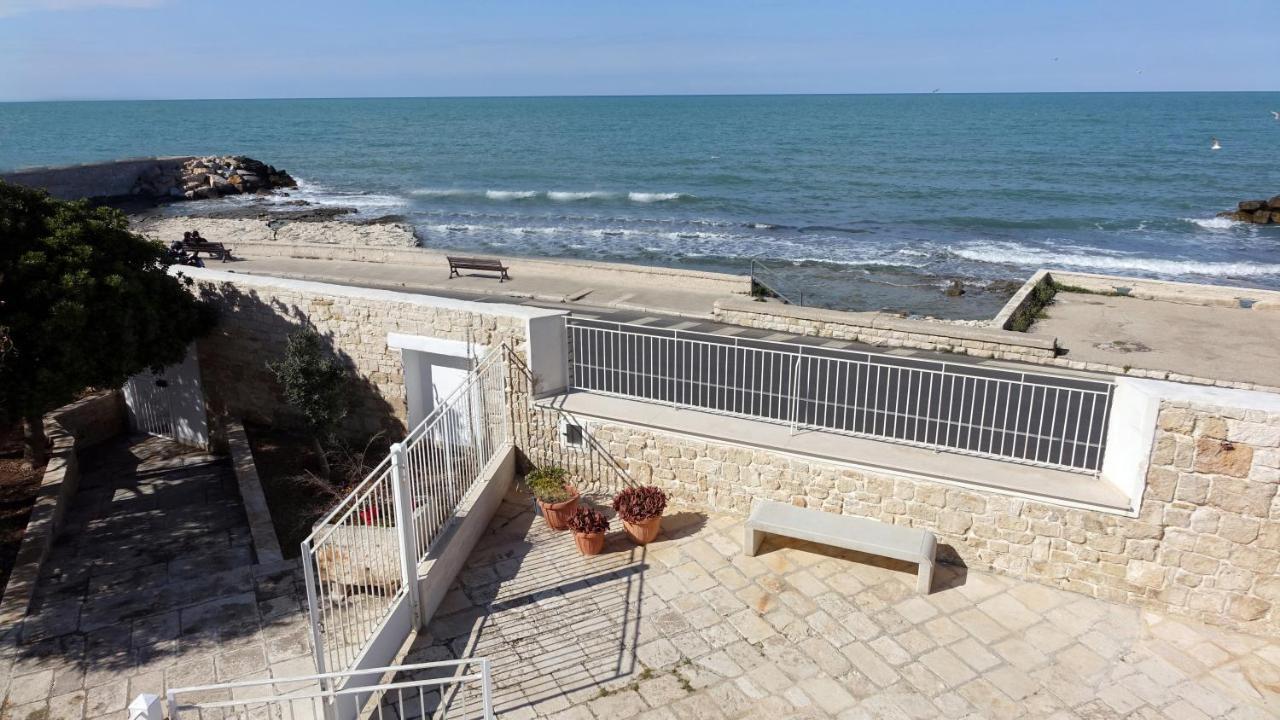 La Finestra Sul Mare Appartement Bari Buitenkant foto