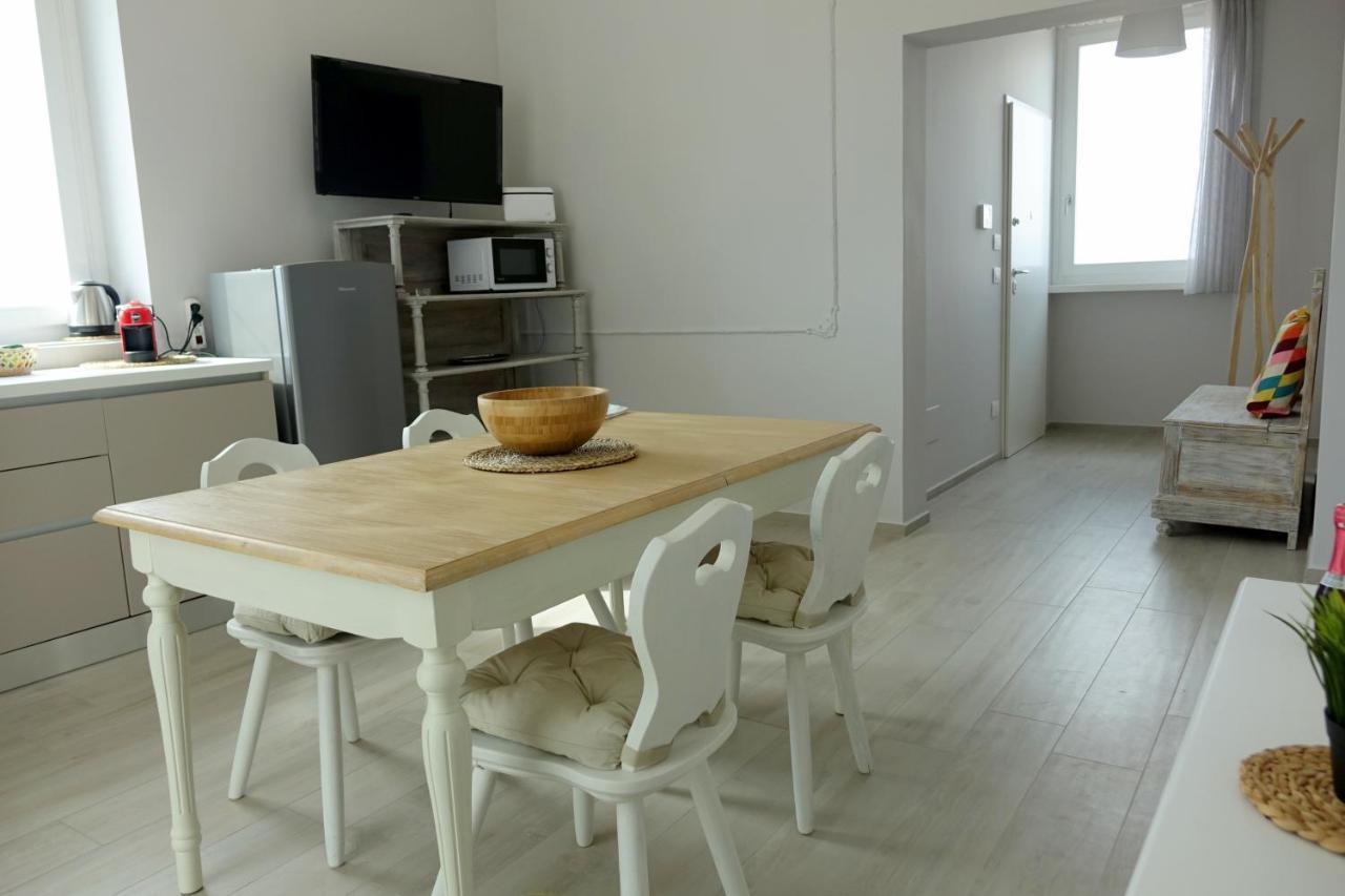 La Finestra Sul Mare Appartement Bari Buitenkant foto