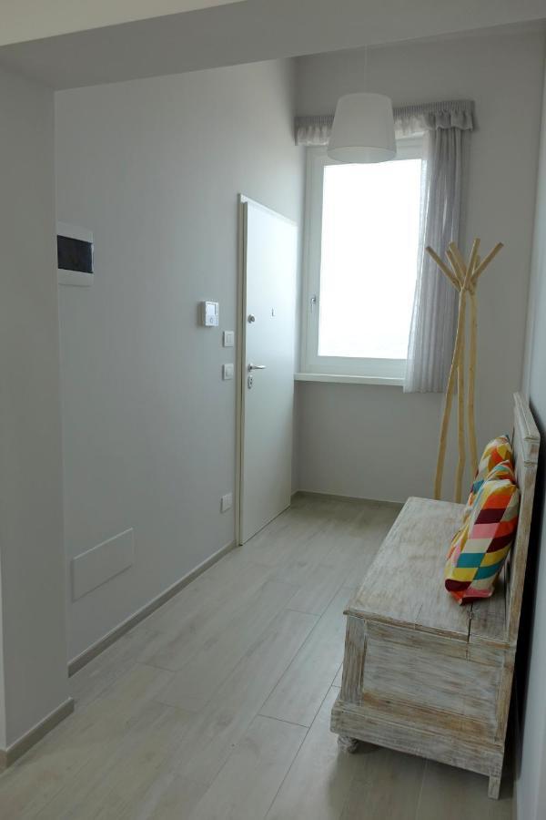 La Finestra Sul Mare Appartement Bari Buitenkant foto