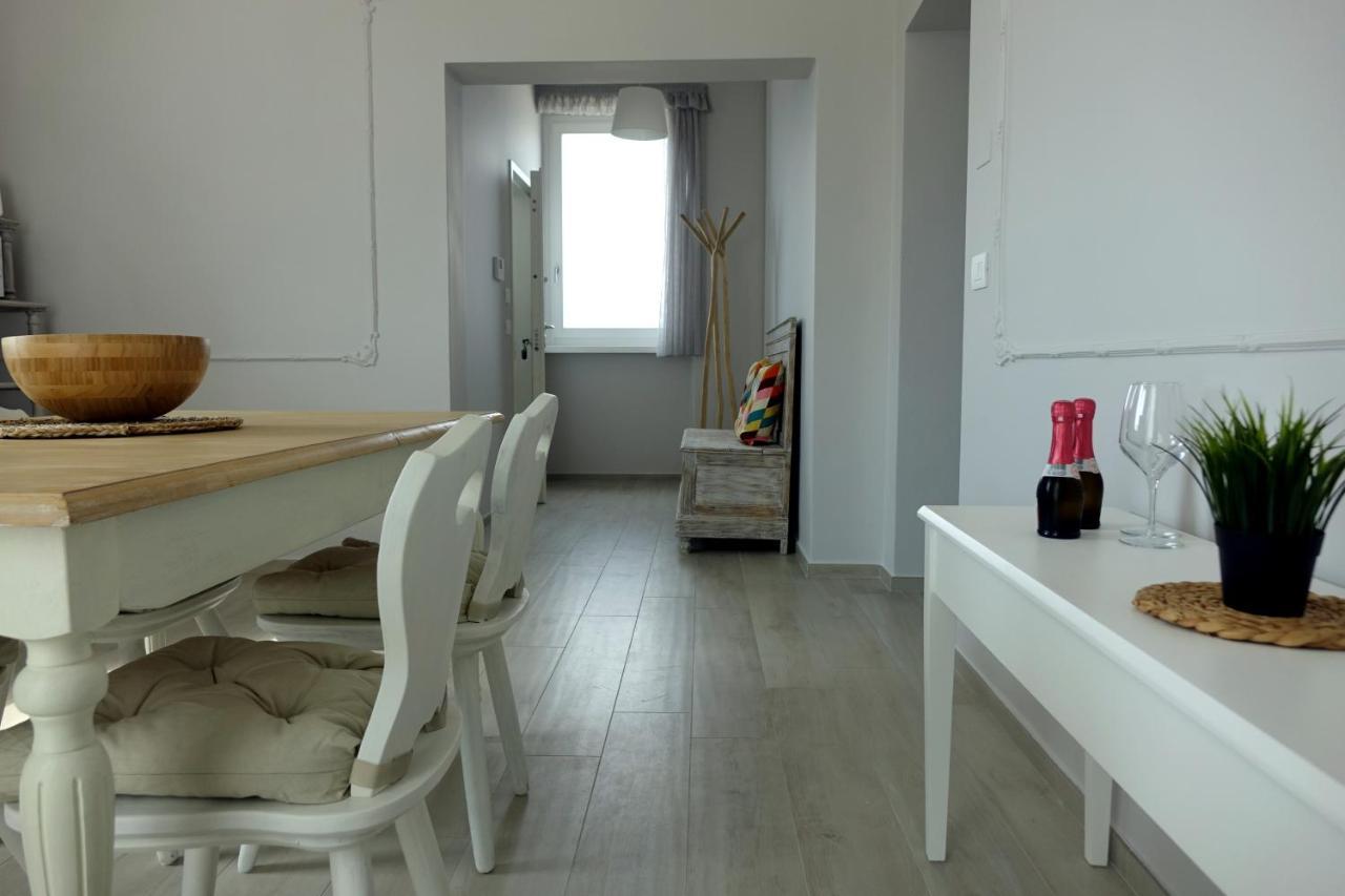 La Finestra Sul Mare Appartement Bari Buitenkant foto