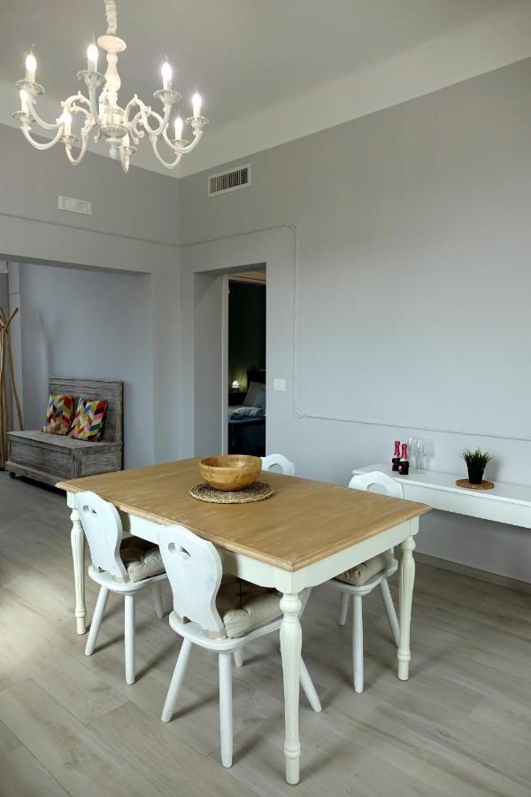 La Finestra Sul Mare Appartement Bari Buitenkant foto