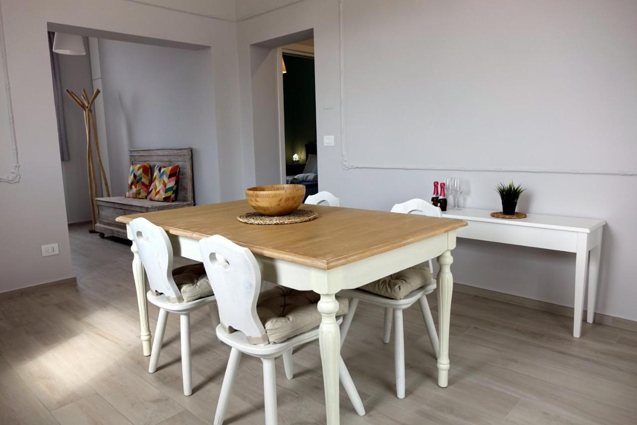 La Finestra Sul Mare Appartement Bari Buitenkant foto