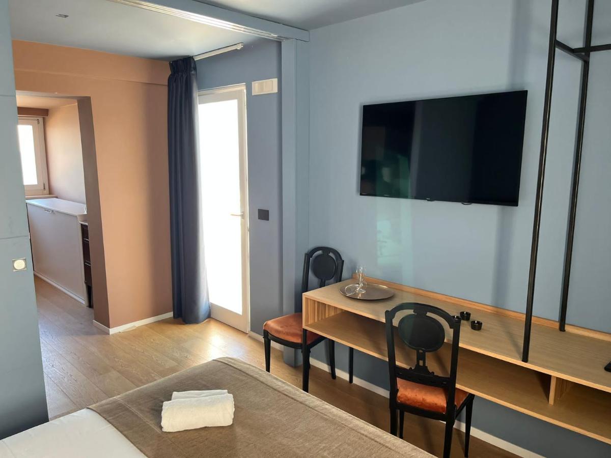 La Finestra Sul Mare Appartement Bari Buitenkant foto