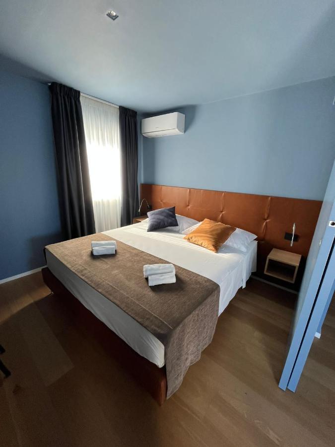 La Finestra Sul Mare Appartement Bari Buitenkant foto
