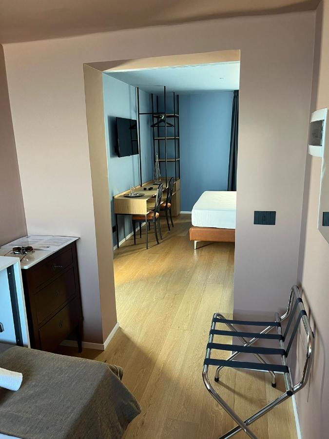 La Finestra Sul Mare Appartement Bari Buitenkant foto