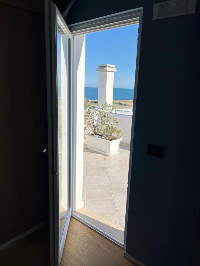 La Finestra Sul Mare Appartement Bari Buitenkant foto